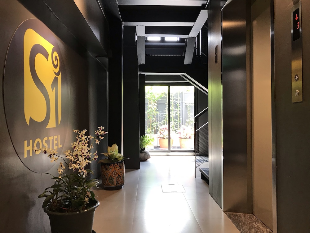 S1 Hostel 38/61