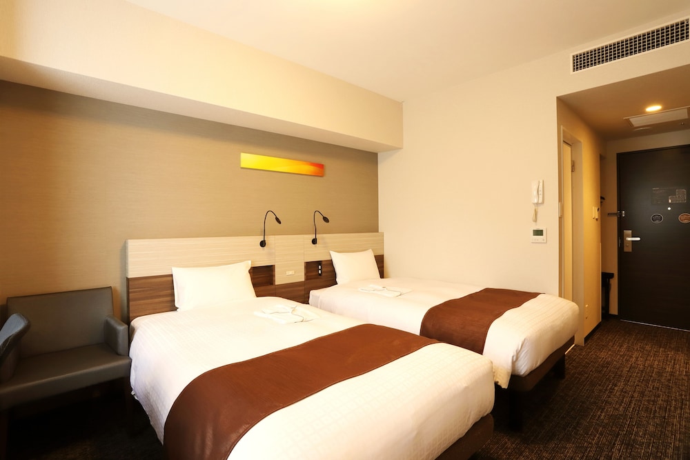 Smile Hotel Premium Osaka Hommachi 27/58