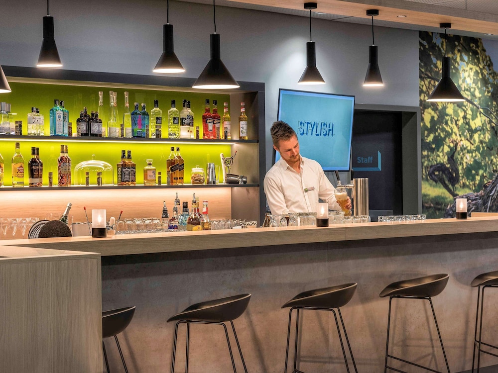 Ibis Styles Stuttgart Vaihingen 8/68