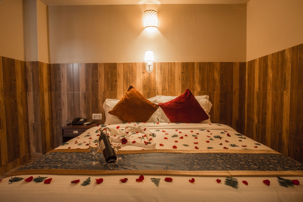 Pokhara Choice Inn 38/70