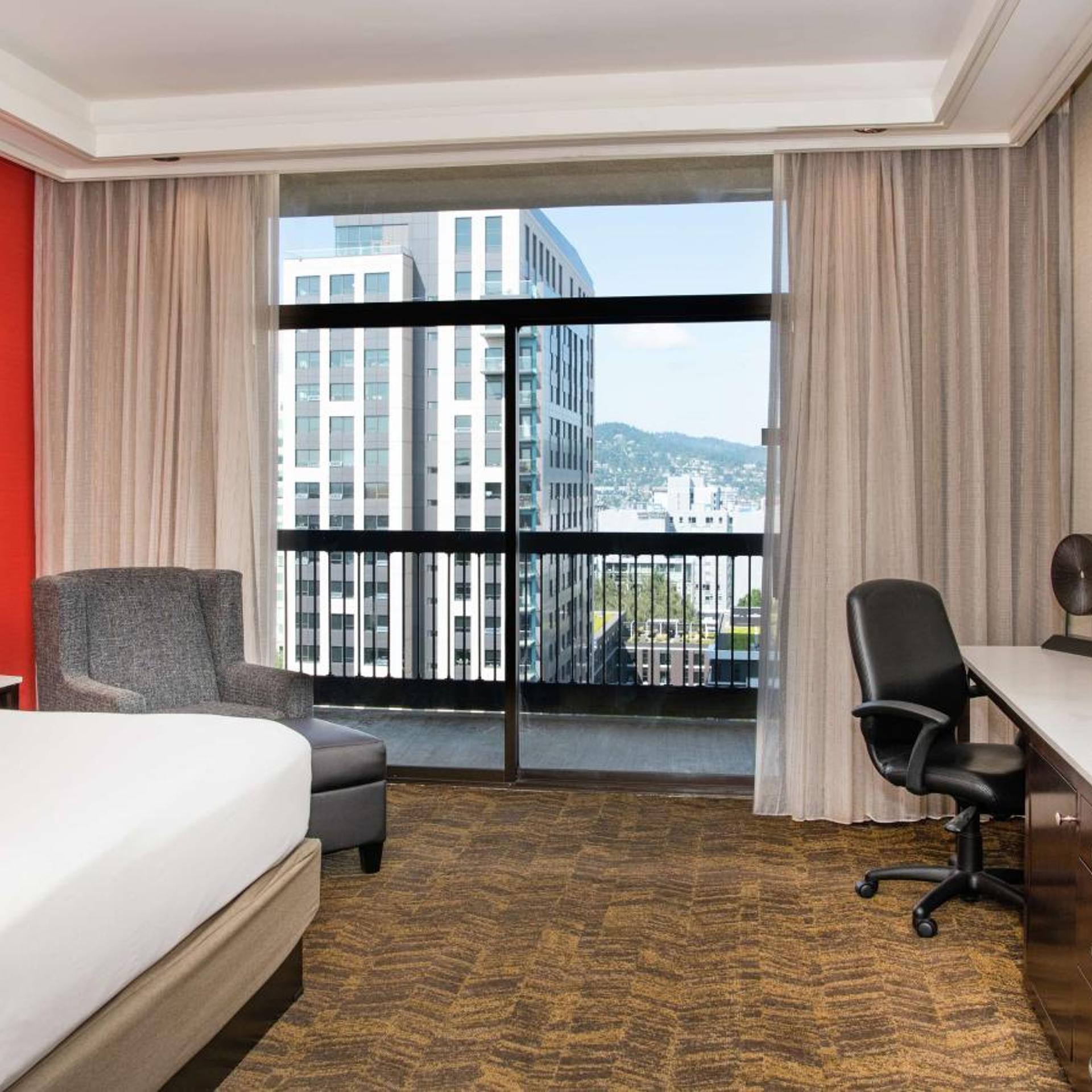 Governor, Suite 4/6