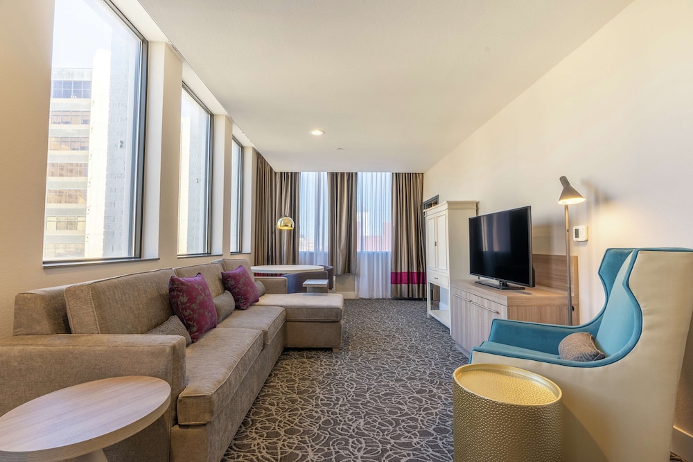 Hilton Garden Inn Wichita Downtown Ks 24/26