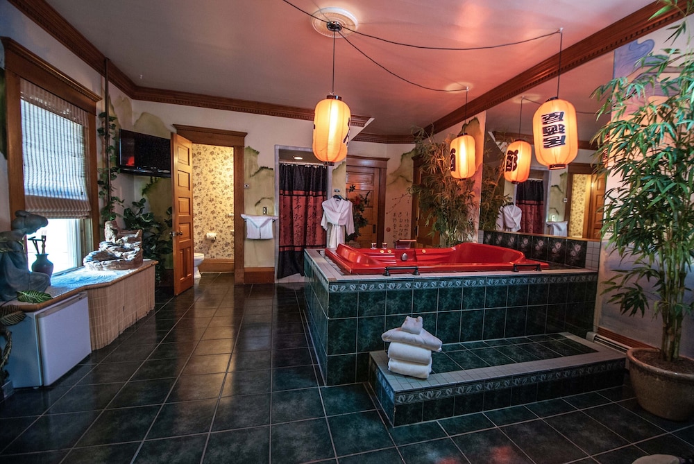 The Anniversary Inn Logan 49/50