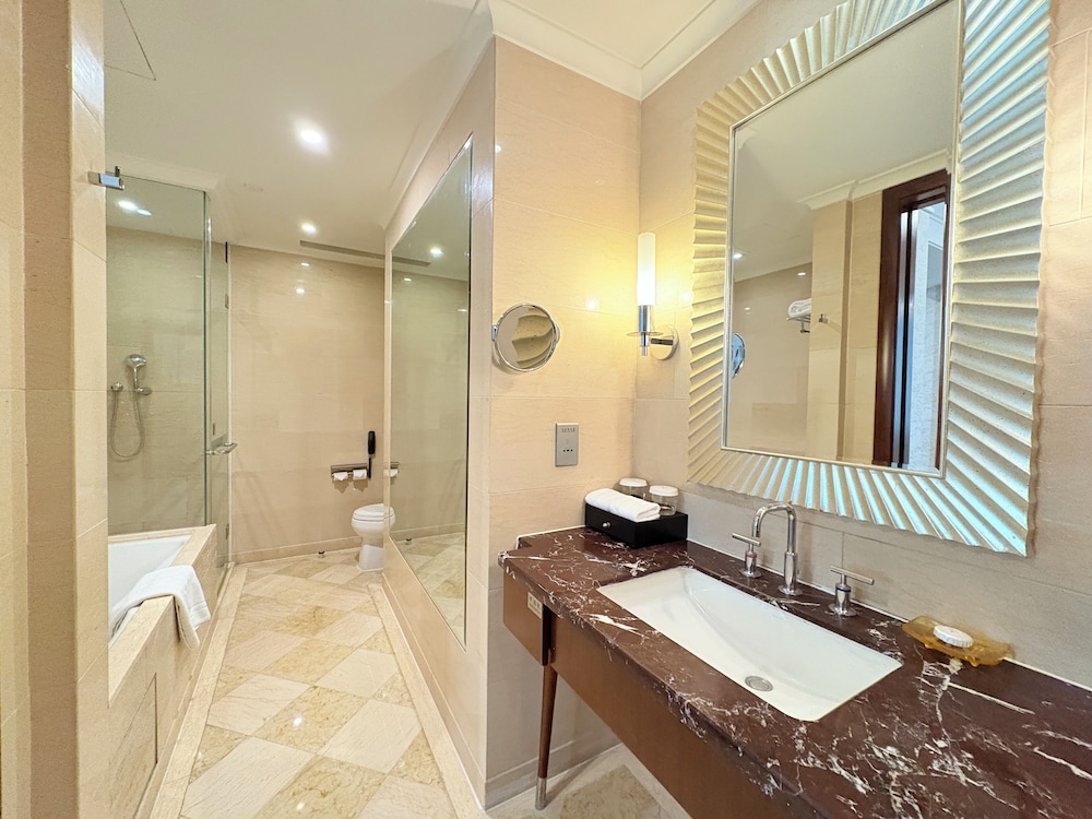 Wuhan Jin Jiang International Hotel 54/56