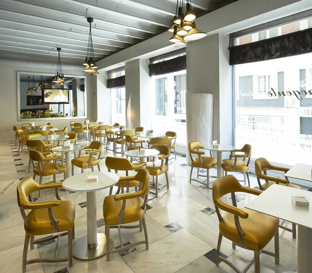 Regente Hotel 58/79