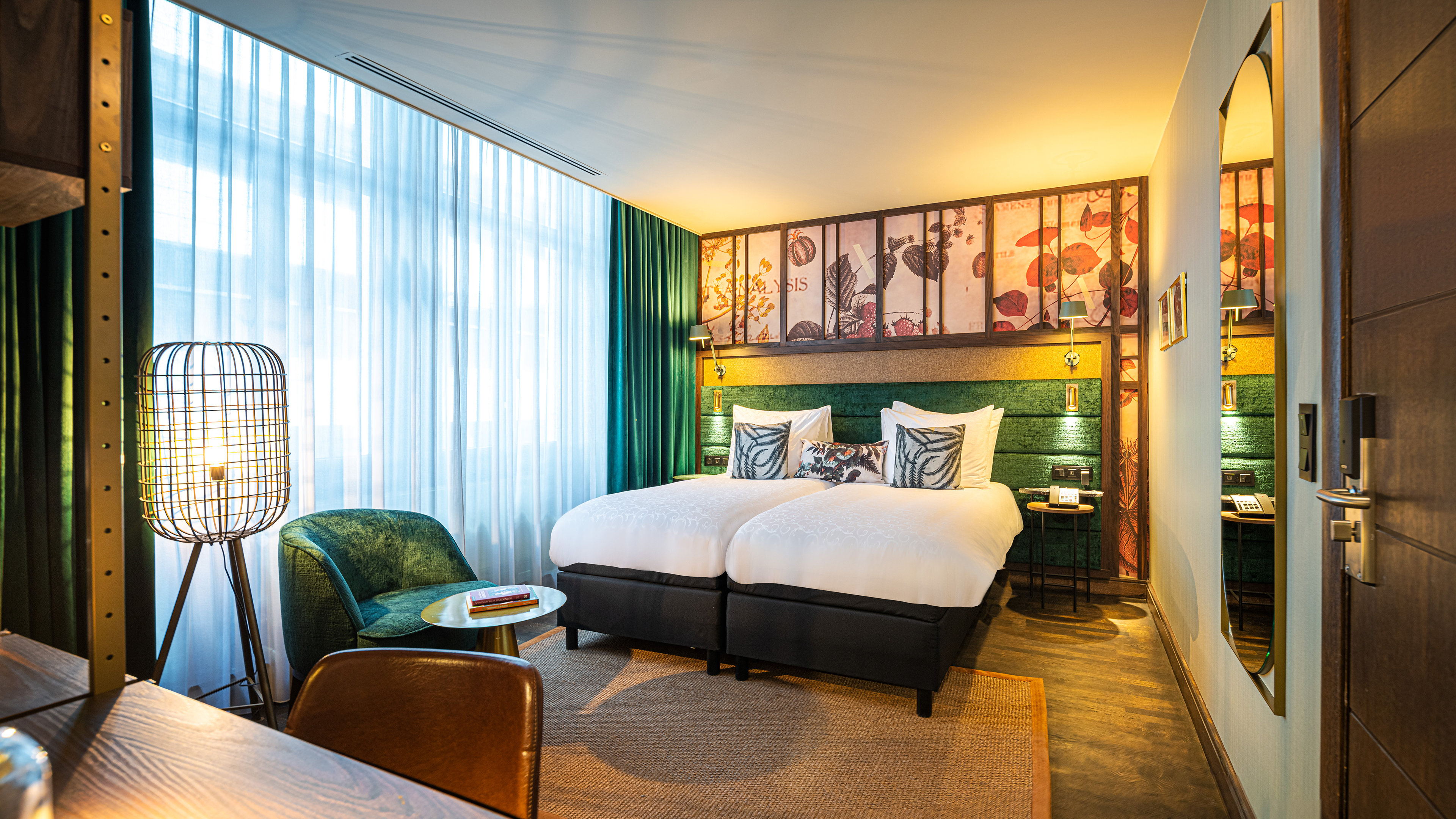 STANDARD, TWIN BEDS