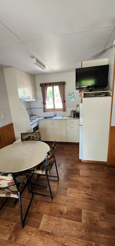 Nitmiluk Chalets 33/43