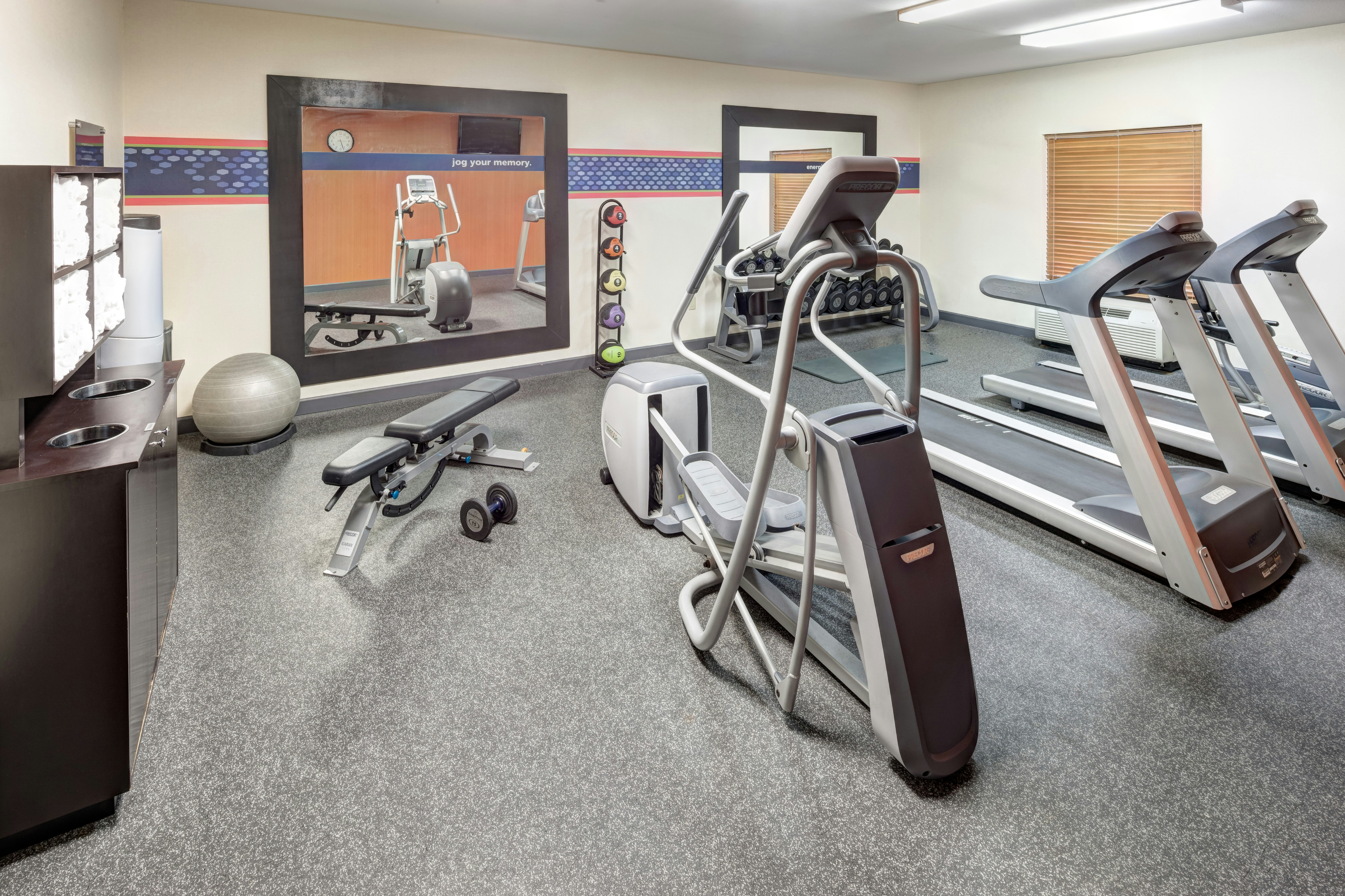 Hampton Inn Suites Cedar Rapids North 26/40