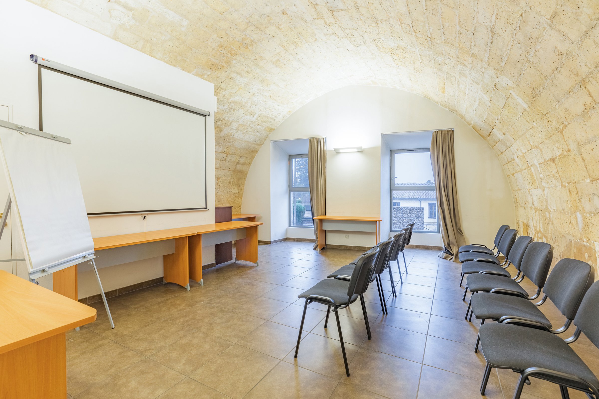 Appart City Classic Angouleme Centre 52/62