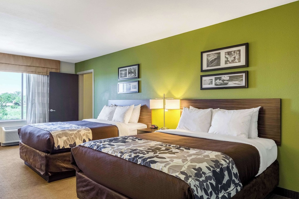 Sleep Inn & Suites Jourdanton - Pleasanton 14/65