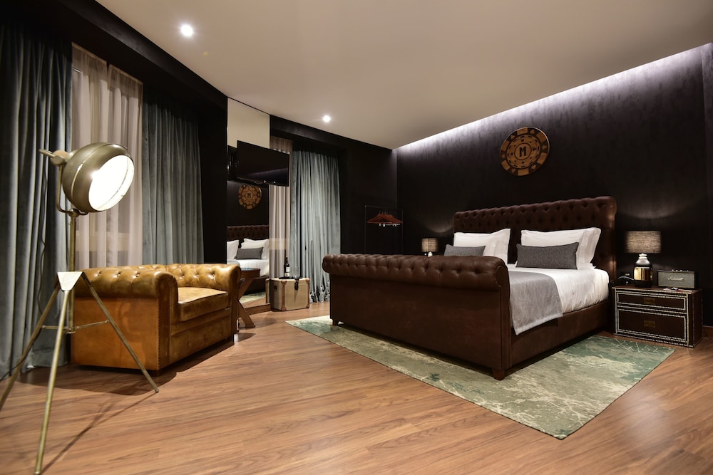 Maxime Hotel 26/69
