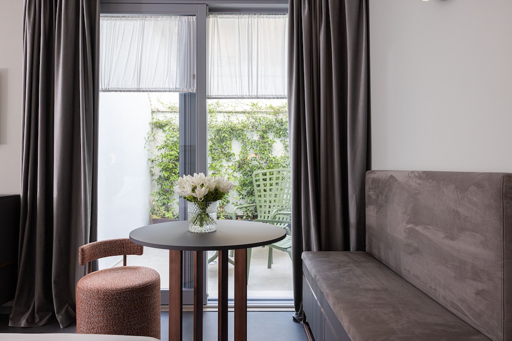 Vis Urban Suite & Spa 26/34