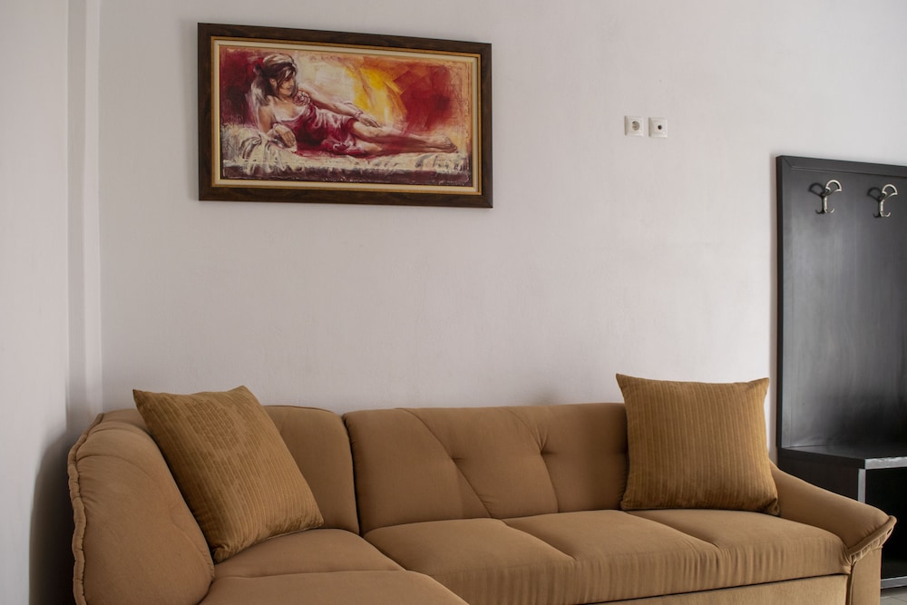 Giannoulaki Hotel 33/54