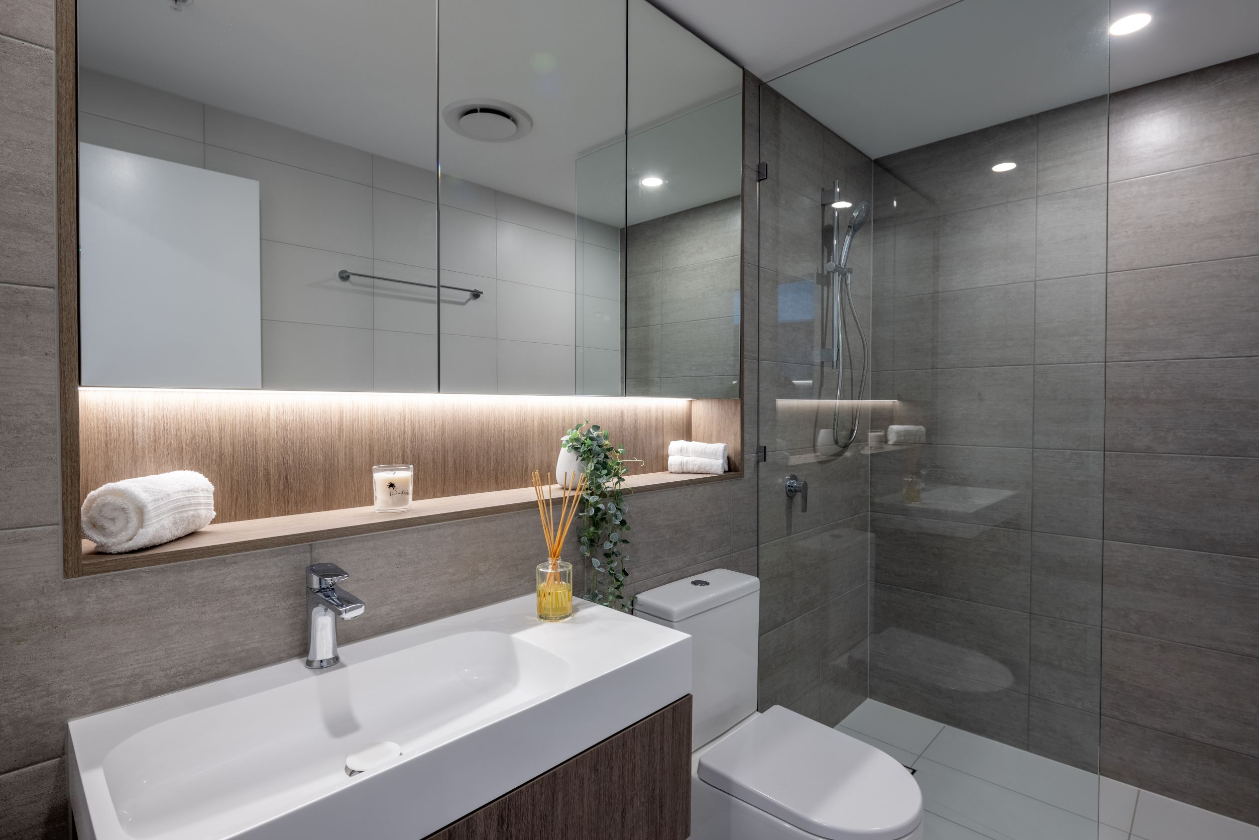 1 Bedroom, Ocean, Deluxe، The Star Residences Gold Coast 2/2