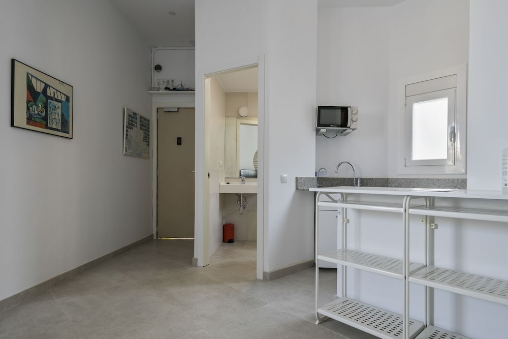 Stay Together Barcelona Apartments 30/50