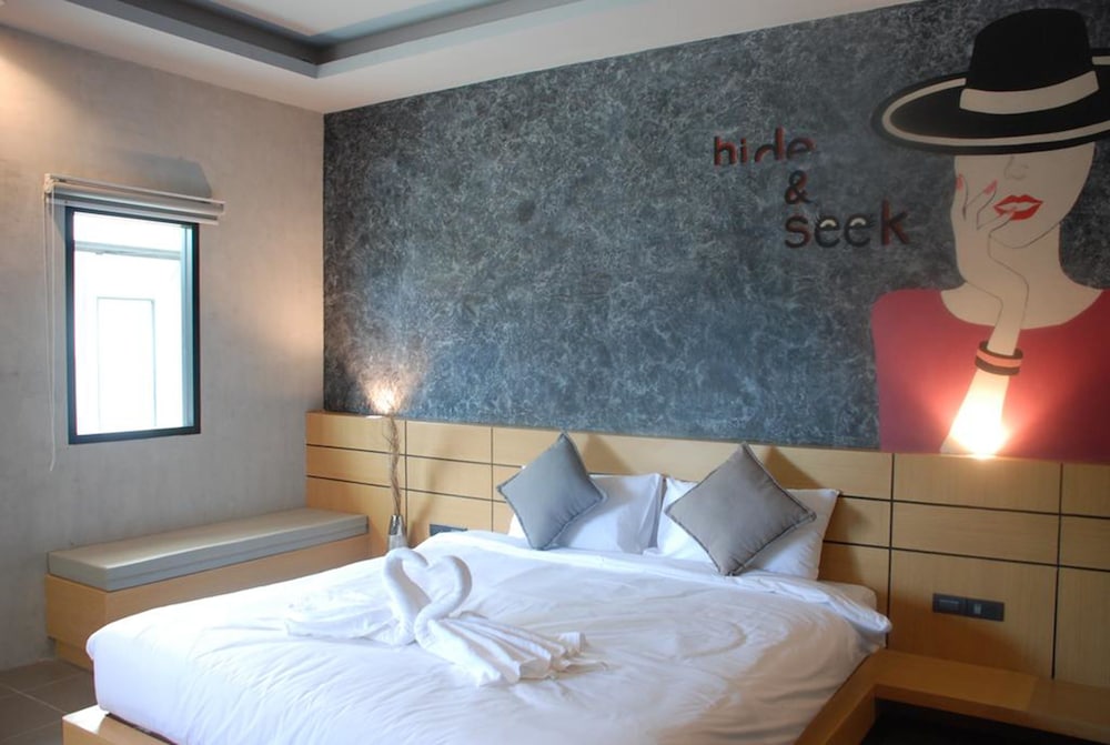 STANDARD, DOUBLE BED