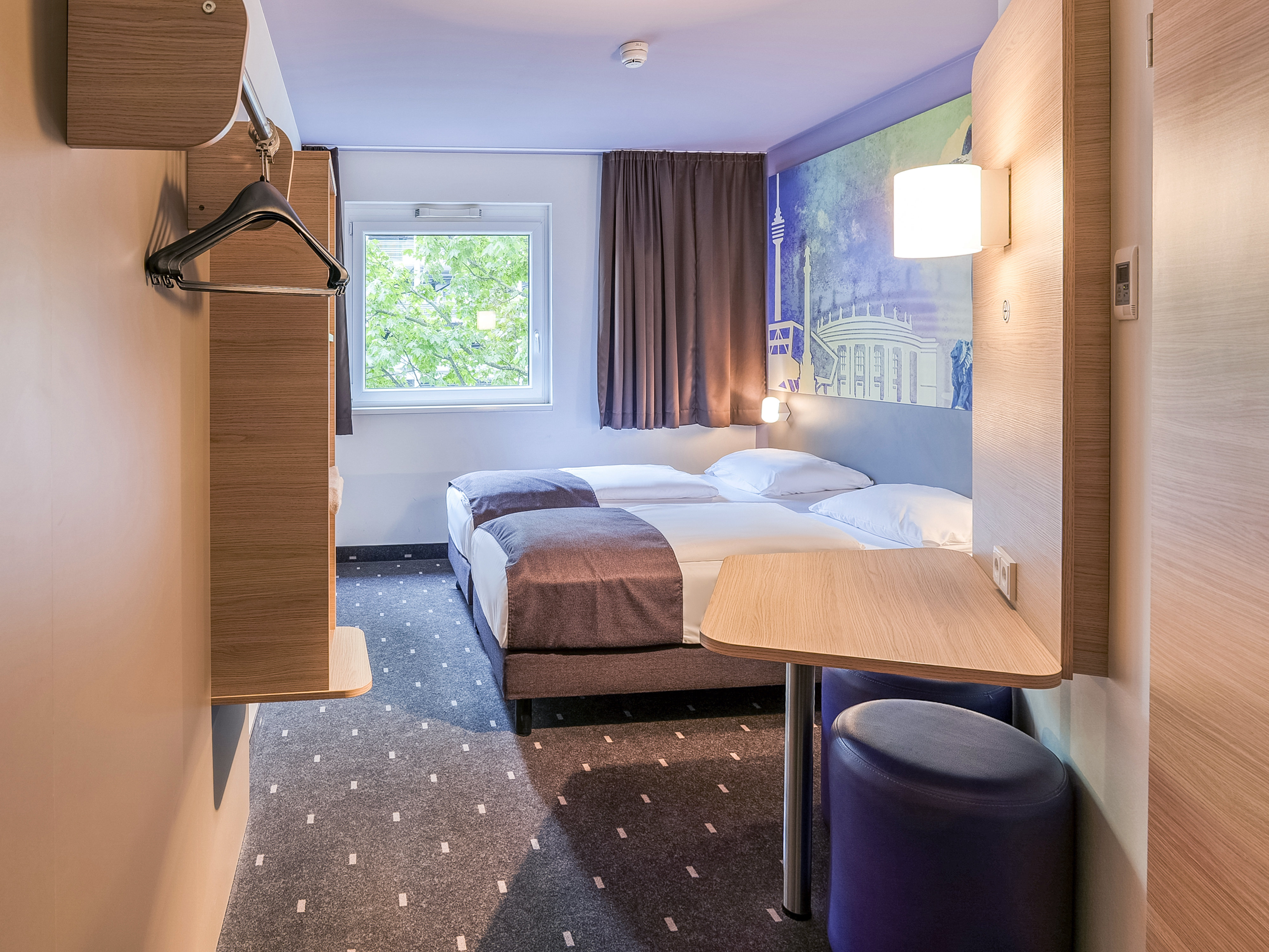 B&B Stuttgart Vaihingen 20/29