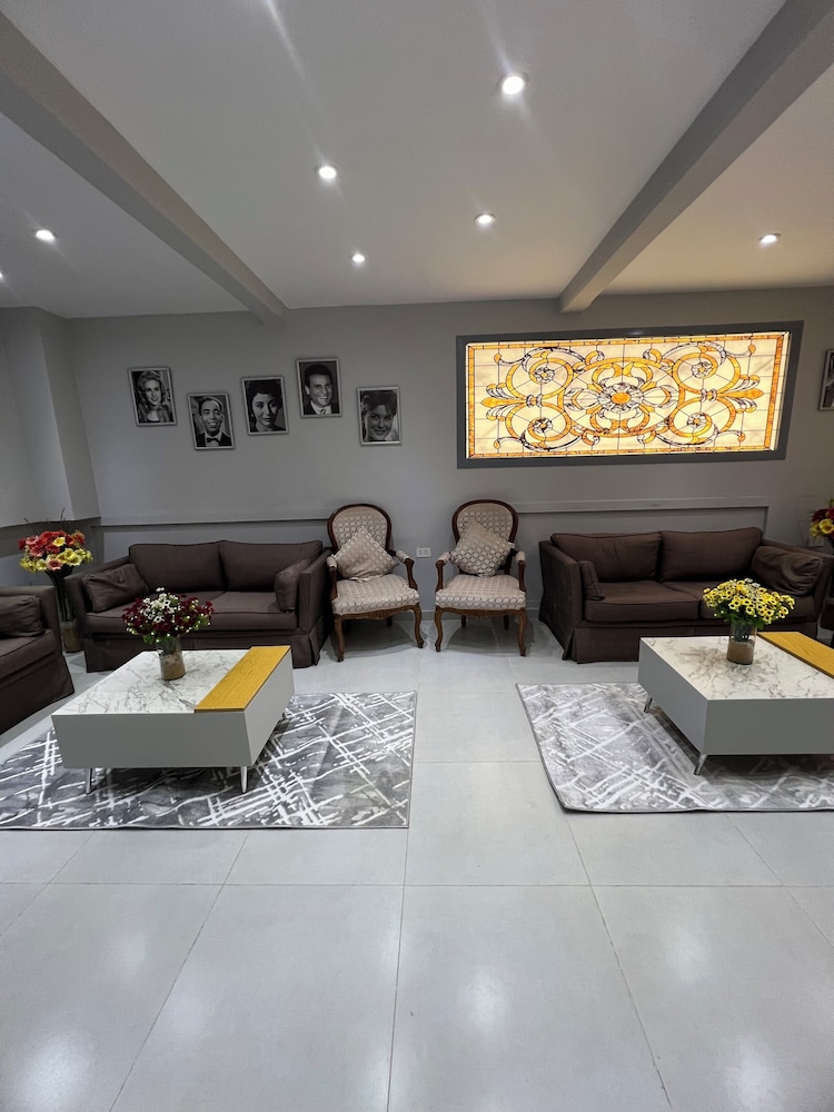 Zamalek House Hotel 56/63