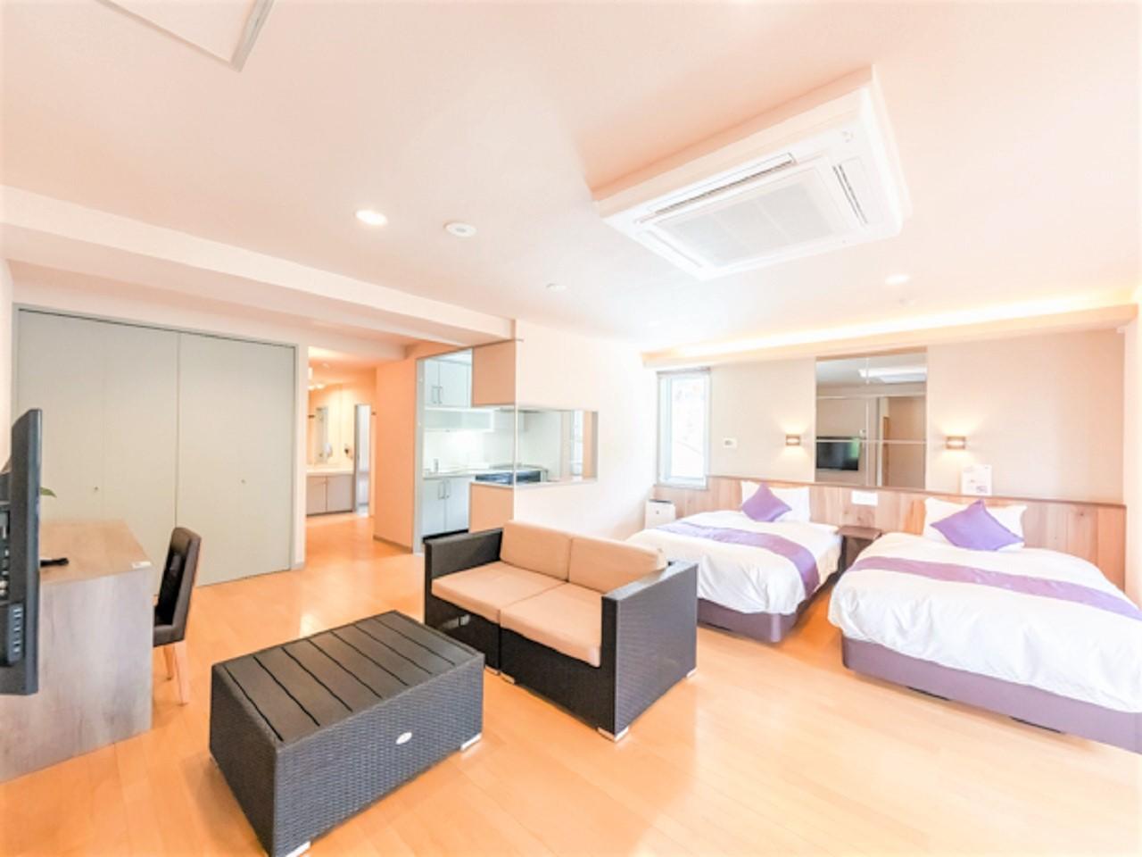 Executive, Twin Beds, Smoking