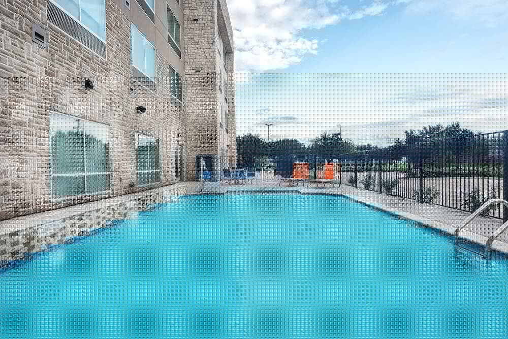 Holiday Inn Express & Suites Sugar Land SE - Missouri City 3/65