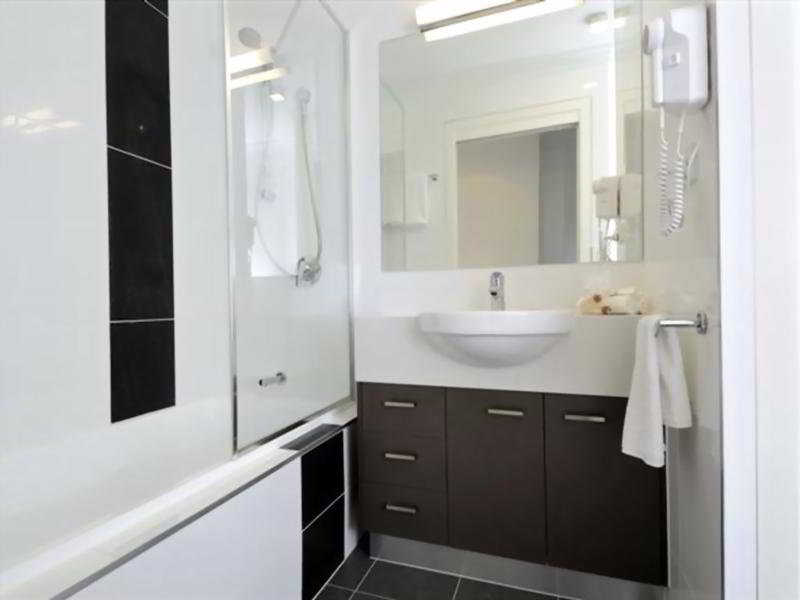 1 Bedroom, Apartment