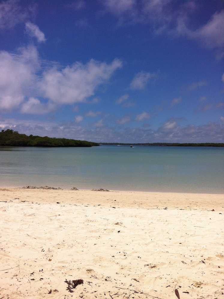 Galapagos Chalet 28/57