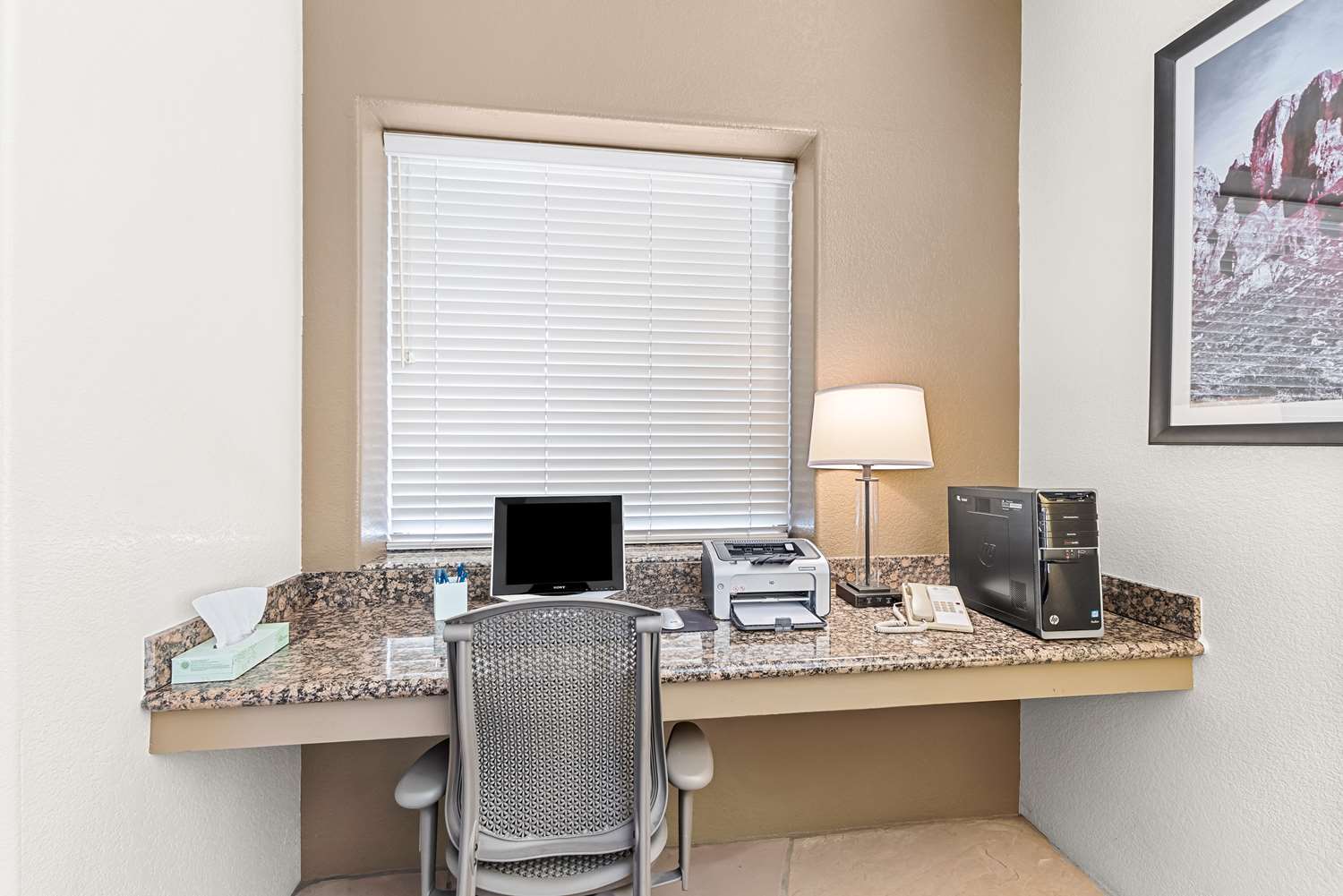 Best Western Apache Junction Inn 26/29