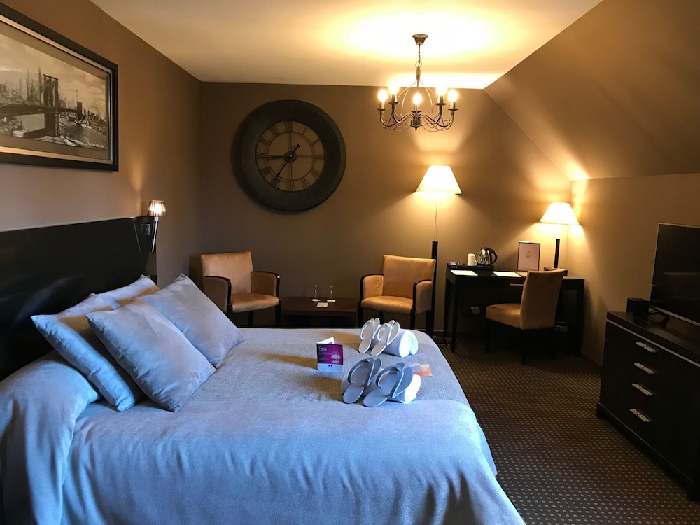 Hotel Le Manoir de La Poterie And Spa 23/72