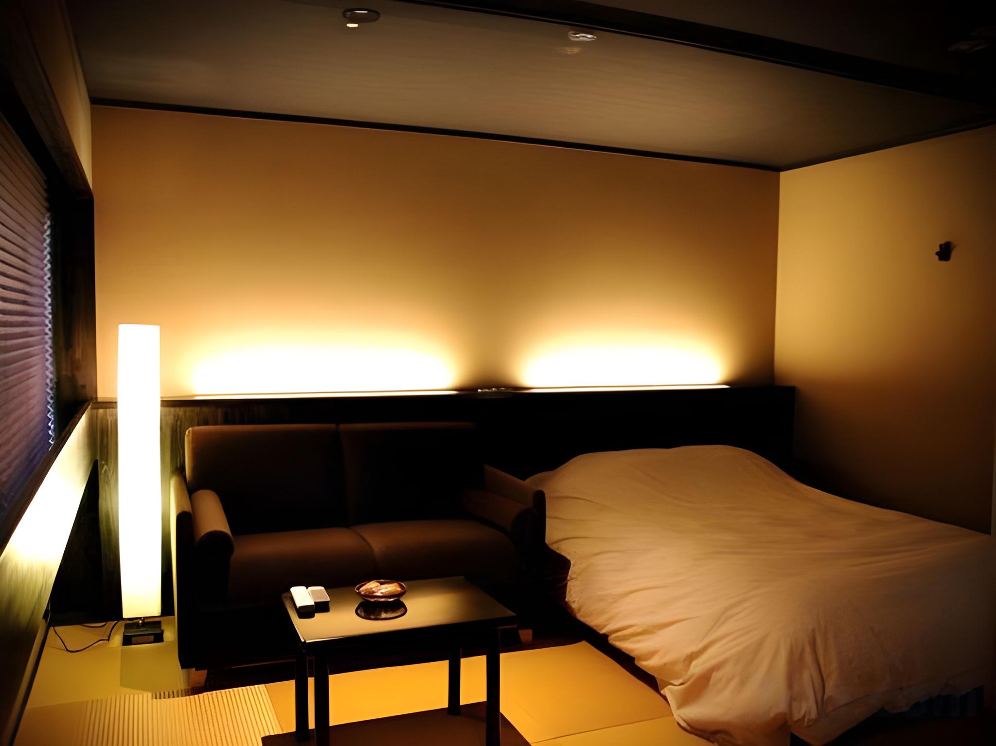 Room, Double Bed, City View