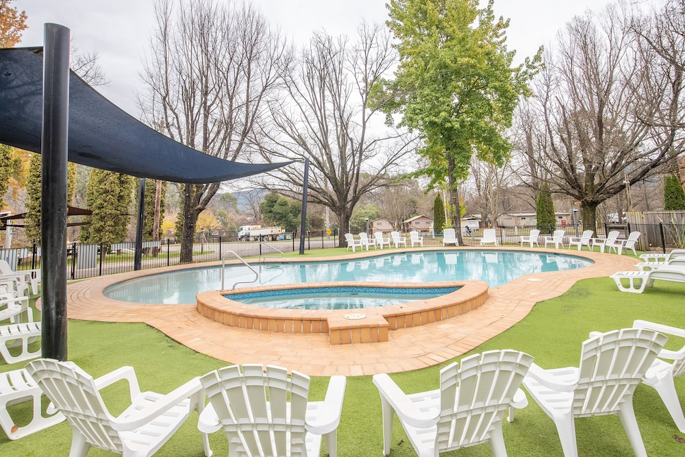 NRMA Bright Holiday Park 43/50