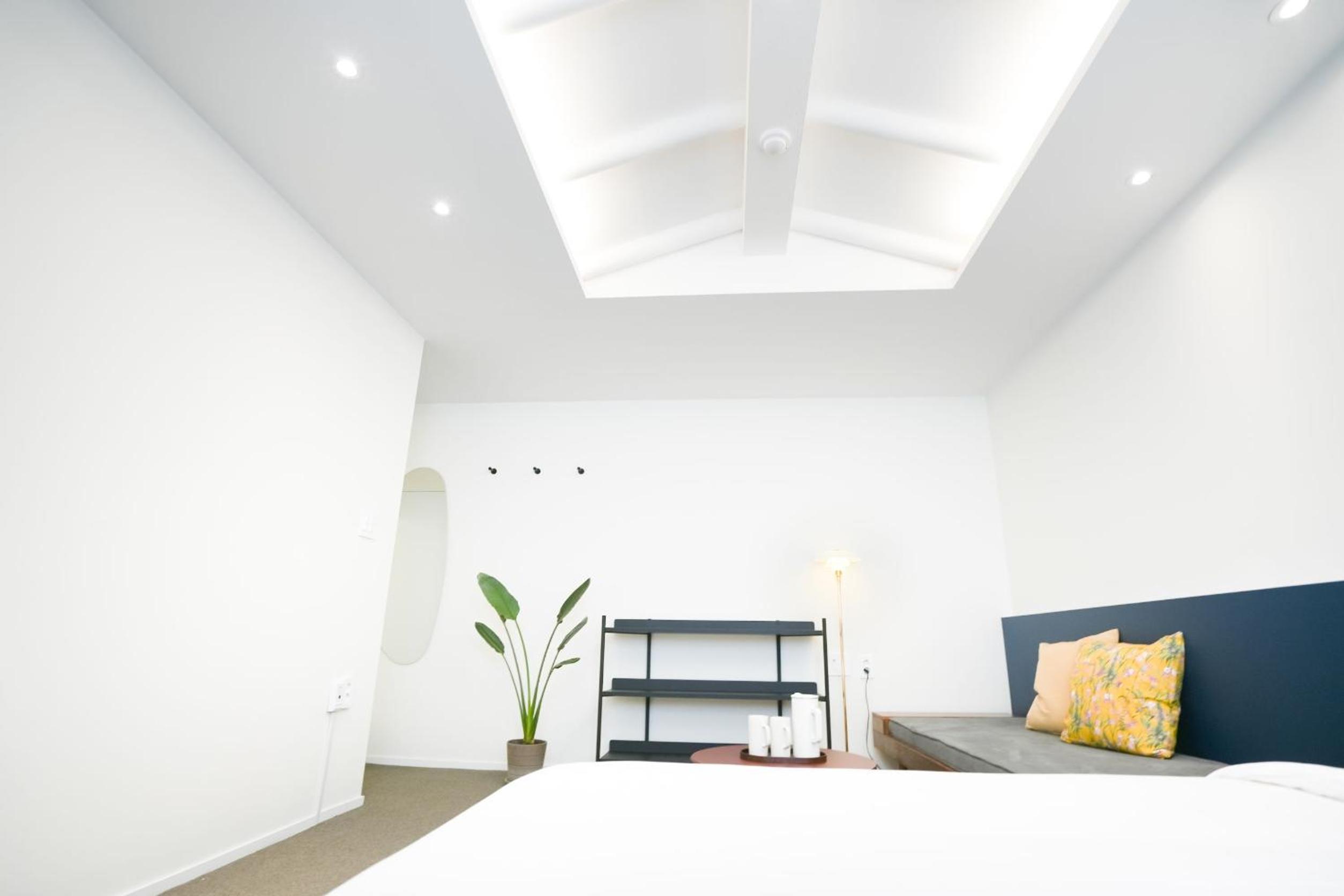 Deluxe, Double Bed