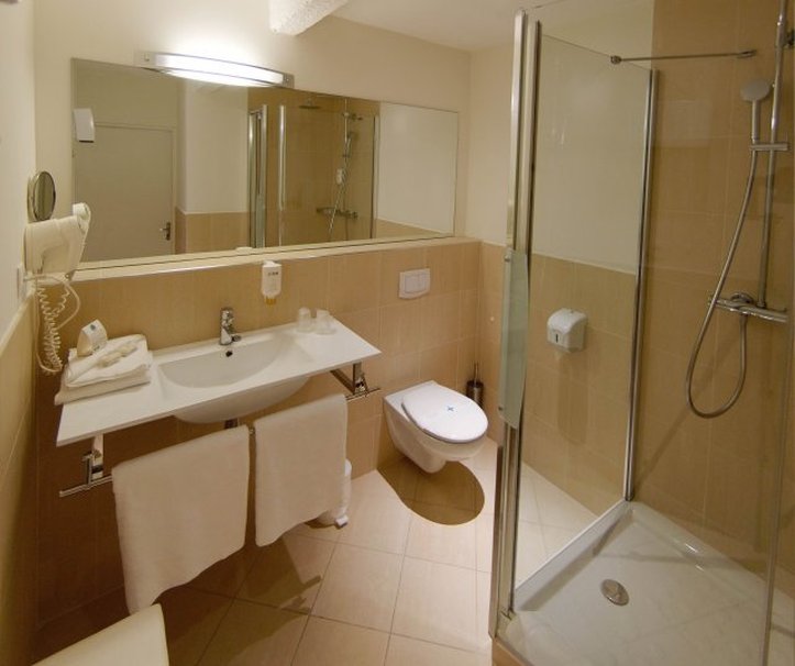 Le Clocher de Rodez Ex Quality Hotel Le Clocher de Rodez 57/59