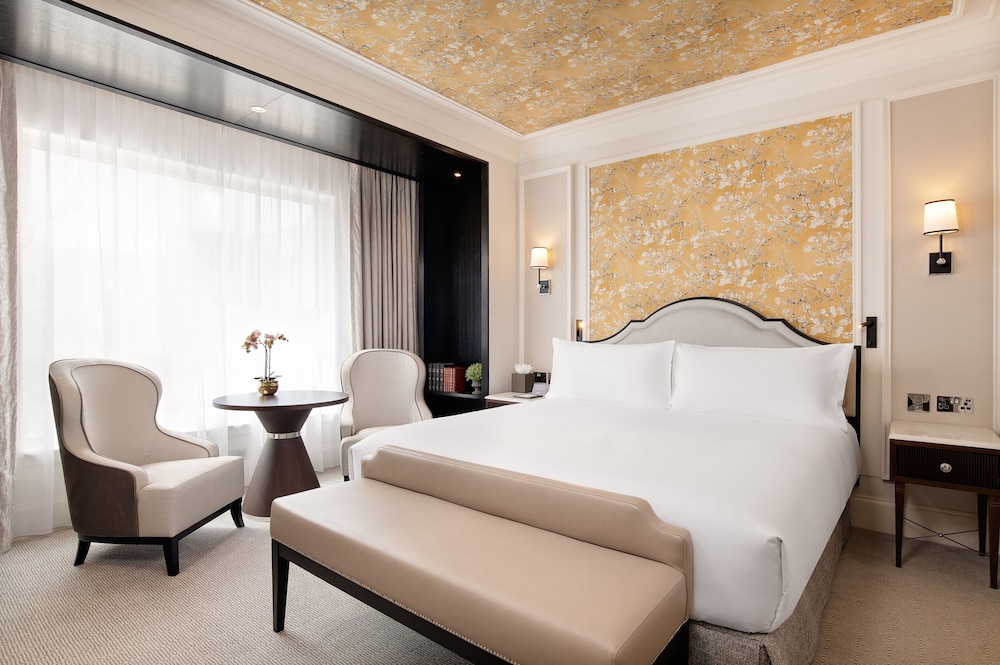 Fairmont Windsor Park 30/82