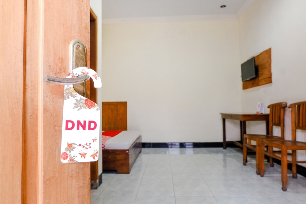 OYO 2643 Hotel Graha Prima 4/50