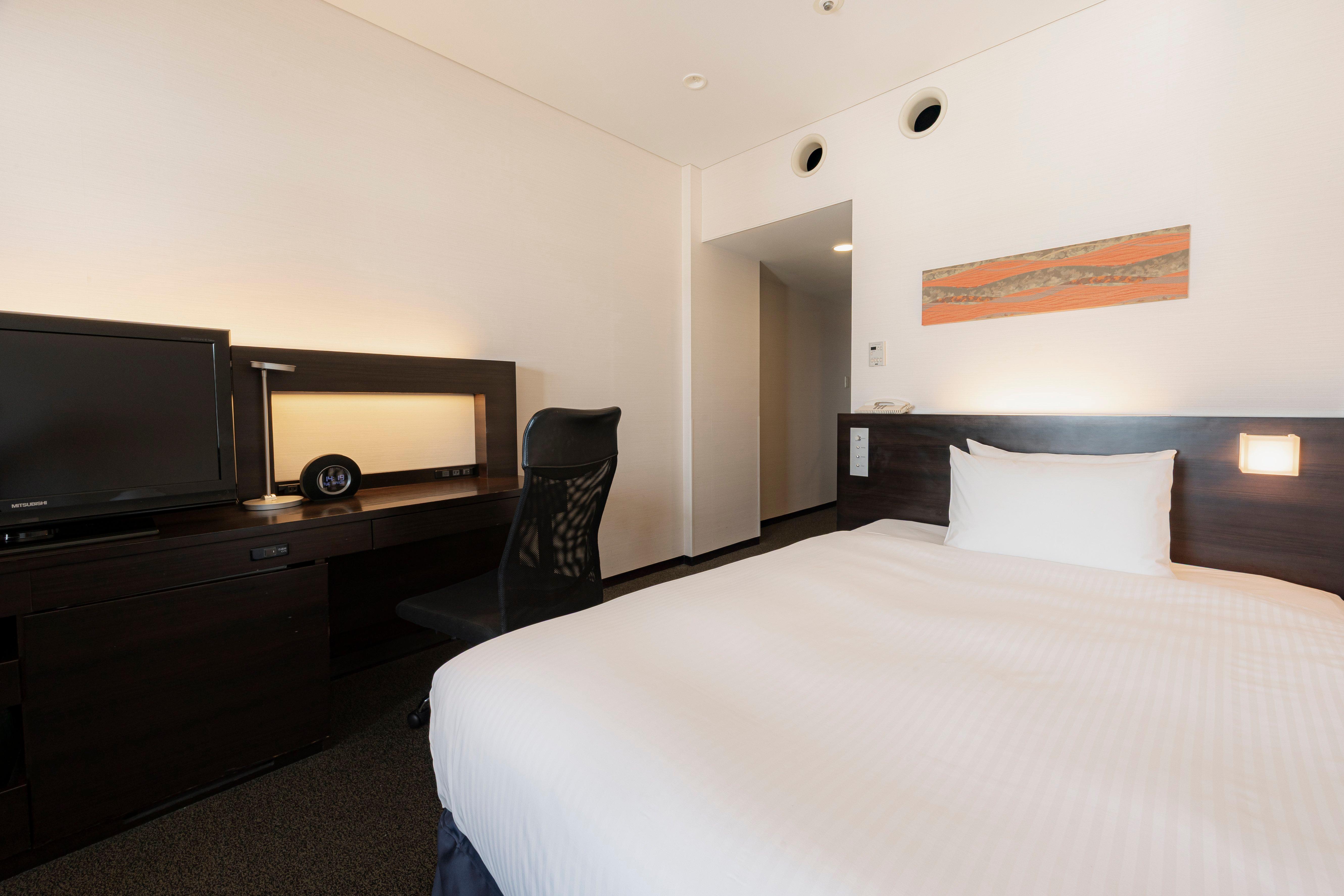 Room, Double Bed