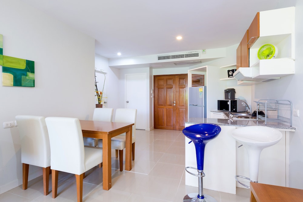 Baan Poolom Beachfront Condominium 37/50