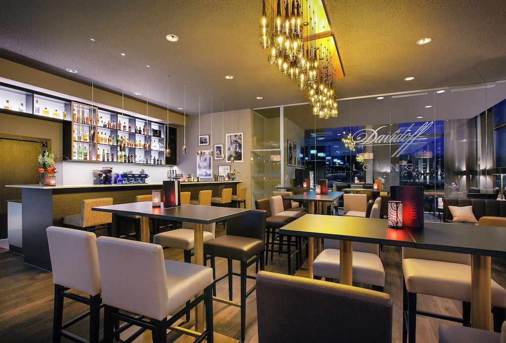 Hilton Garden Inn Zurich Limmattal 36/53