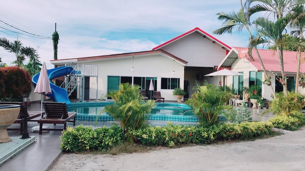 Baan Kaew Ruen Kwan 4/71