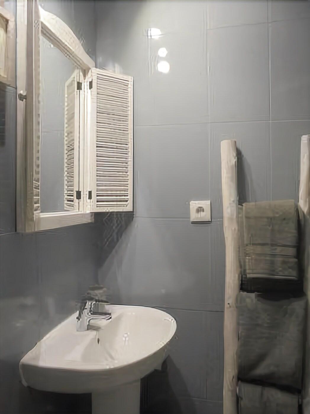 Hostal Tak 47/54