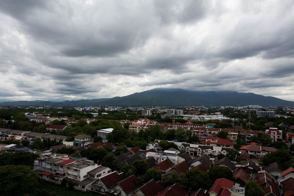 Galare Thong Tower 60/74