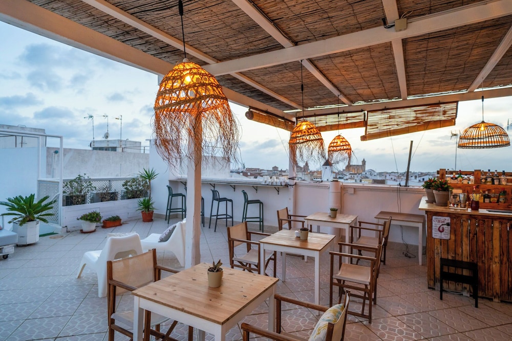 Hostal Menurka 33/50