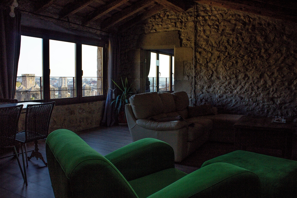 AS Palau dels Alemanys 28/44