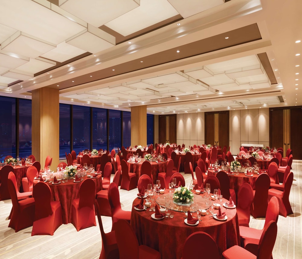 Hilton Garden Inn Dandong 50/51