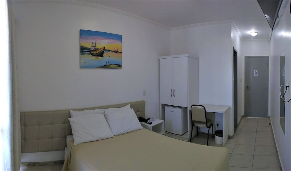 Simas Praia Hotel 25/65