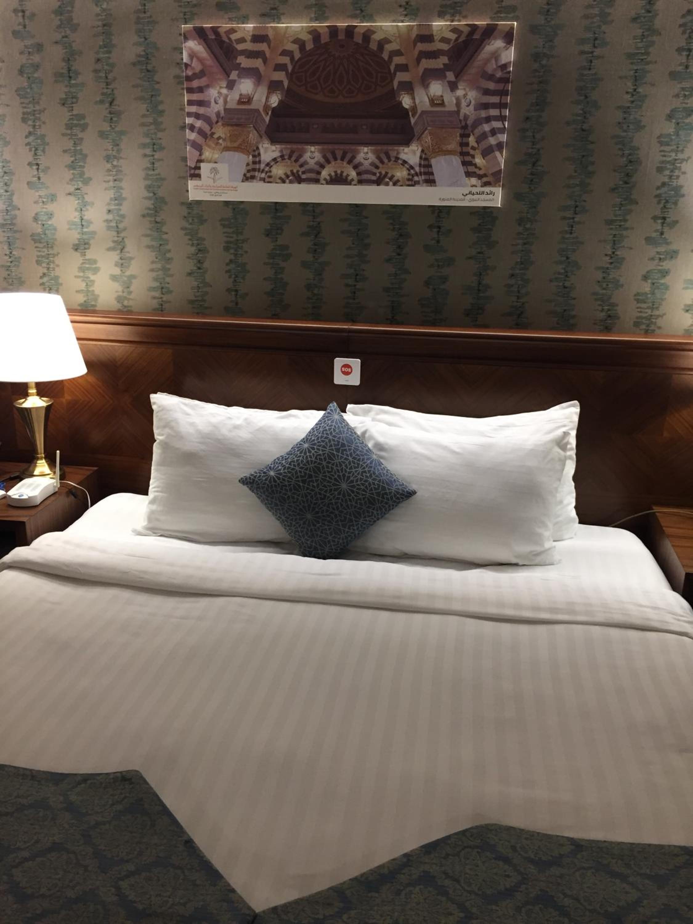 غرفة بسريرين منفصلين لذوي الإعاقة، فندق مادن(Maden Hotel) 3/6