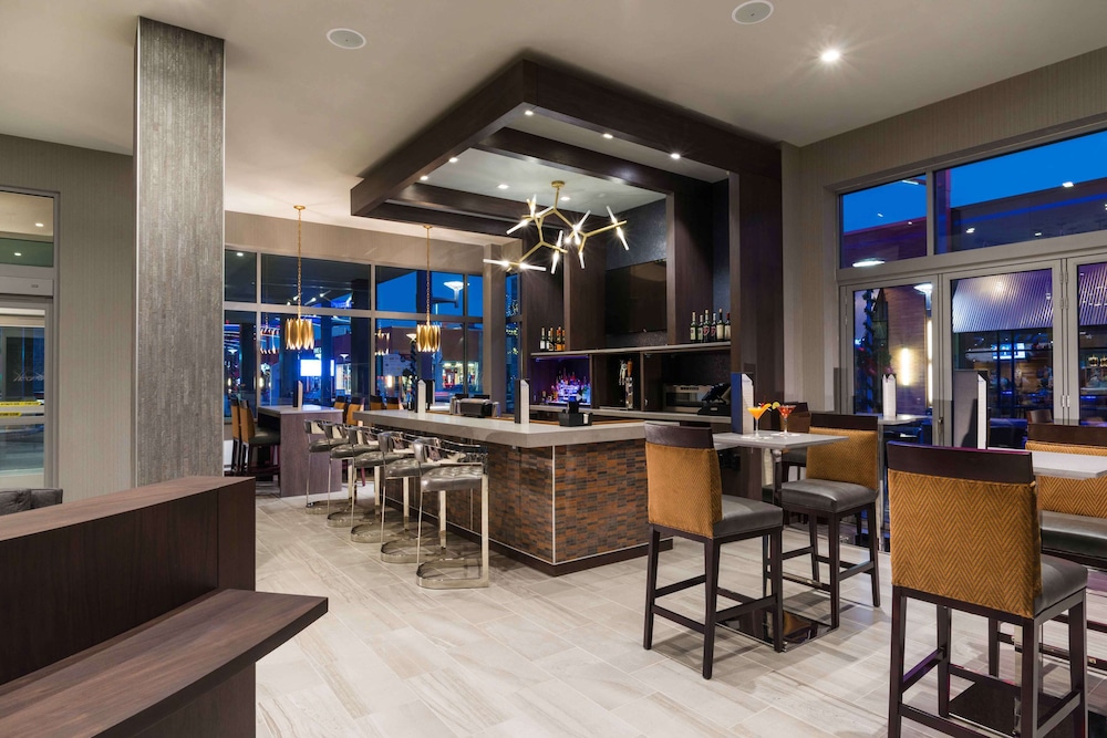Hilton Garden Inn Foxborough Patriot Place Ma 45/56