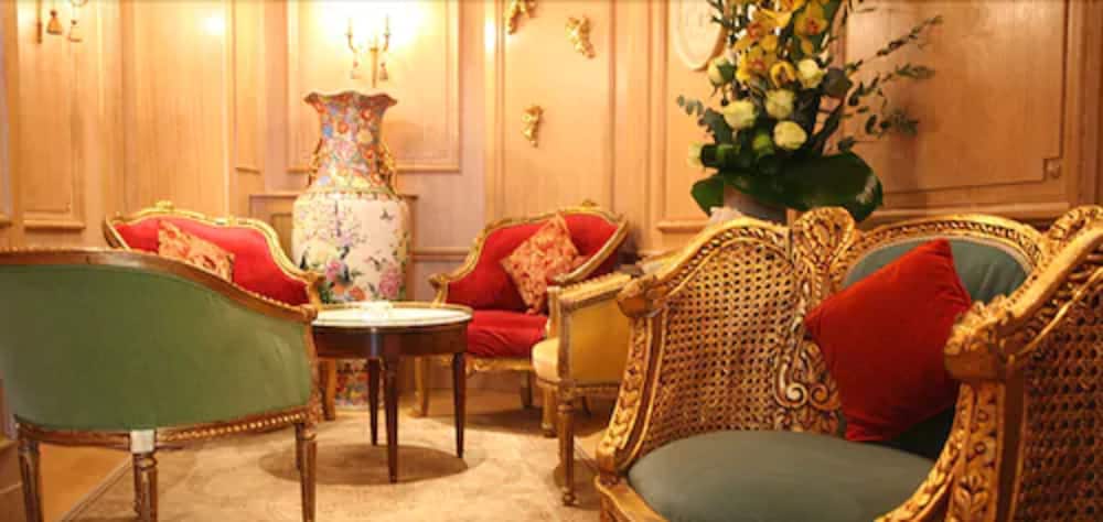 HOTEL DE LA MOTTE PICQUET 47/56