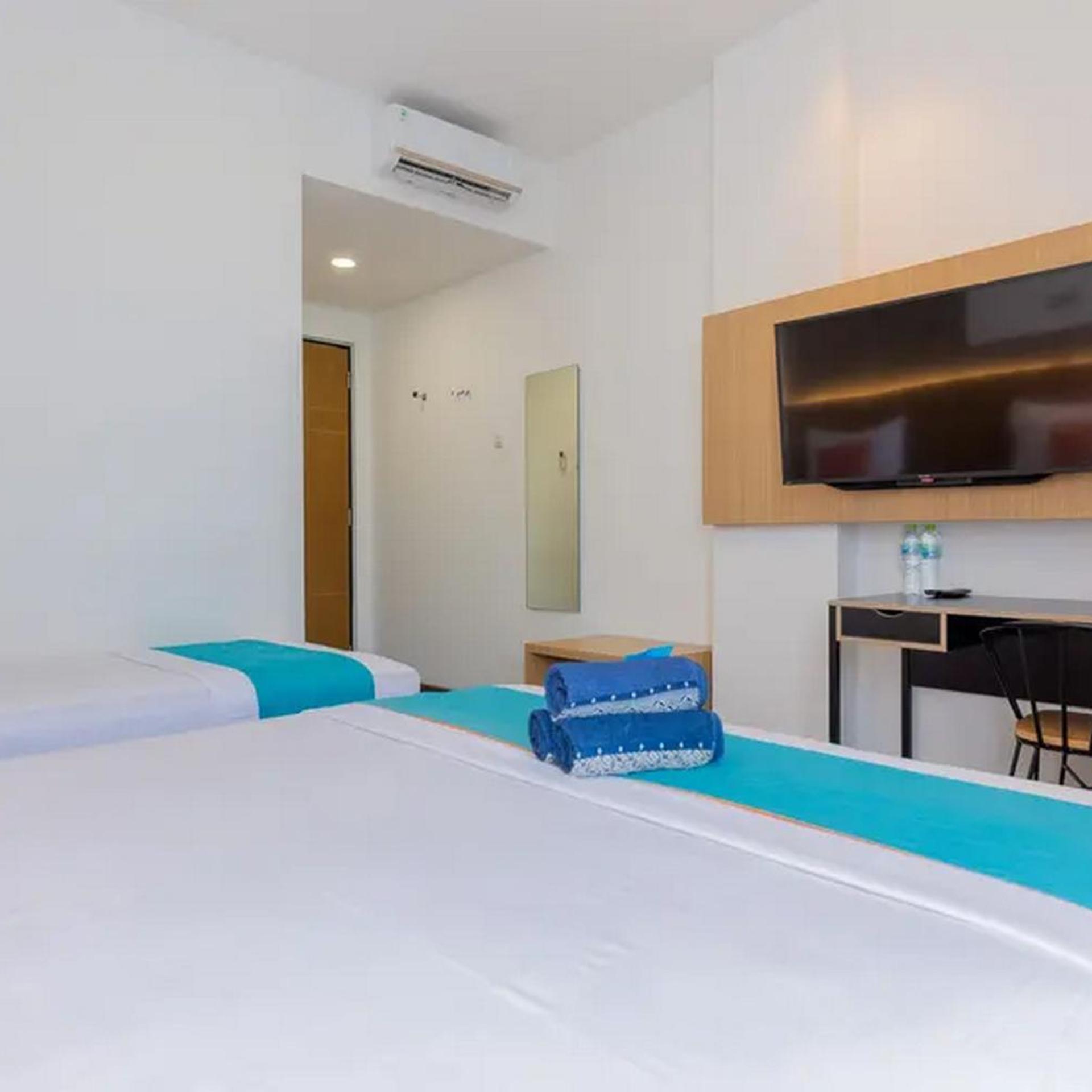Sans Hotel Box Mansion Surabaya 35/65