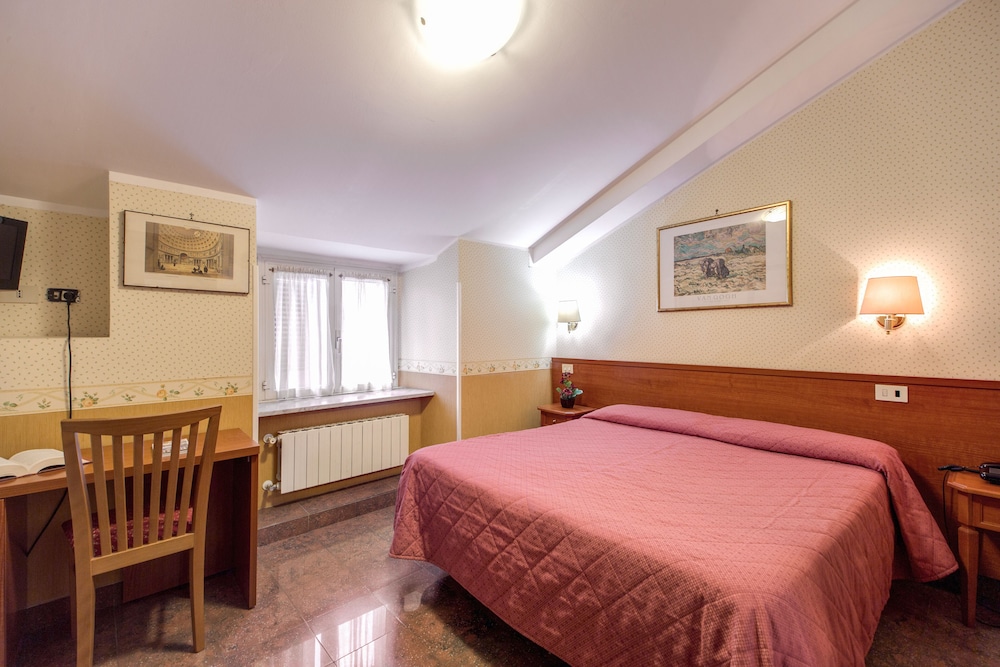 Hotel Milo 16/50