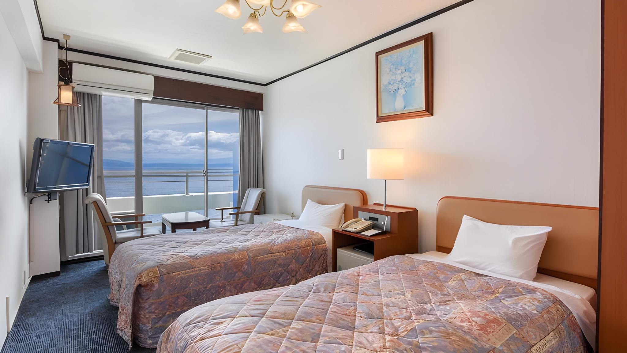 Standard, Twin Beds